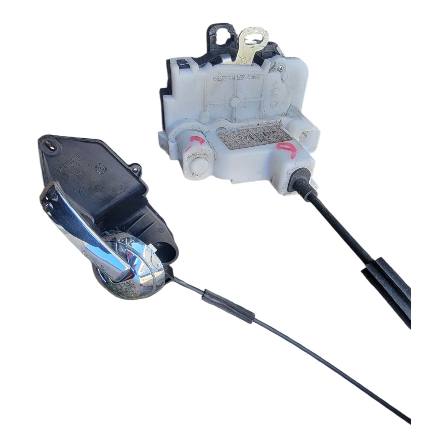 Serrure de porte / poignée avant droite Fiat 500 (312) 2007-2015 OEM 51827594 – Image 2