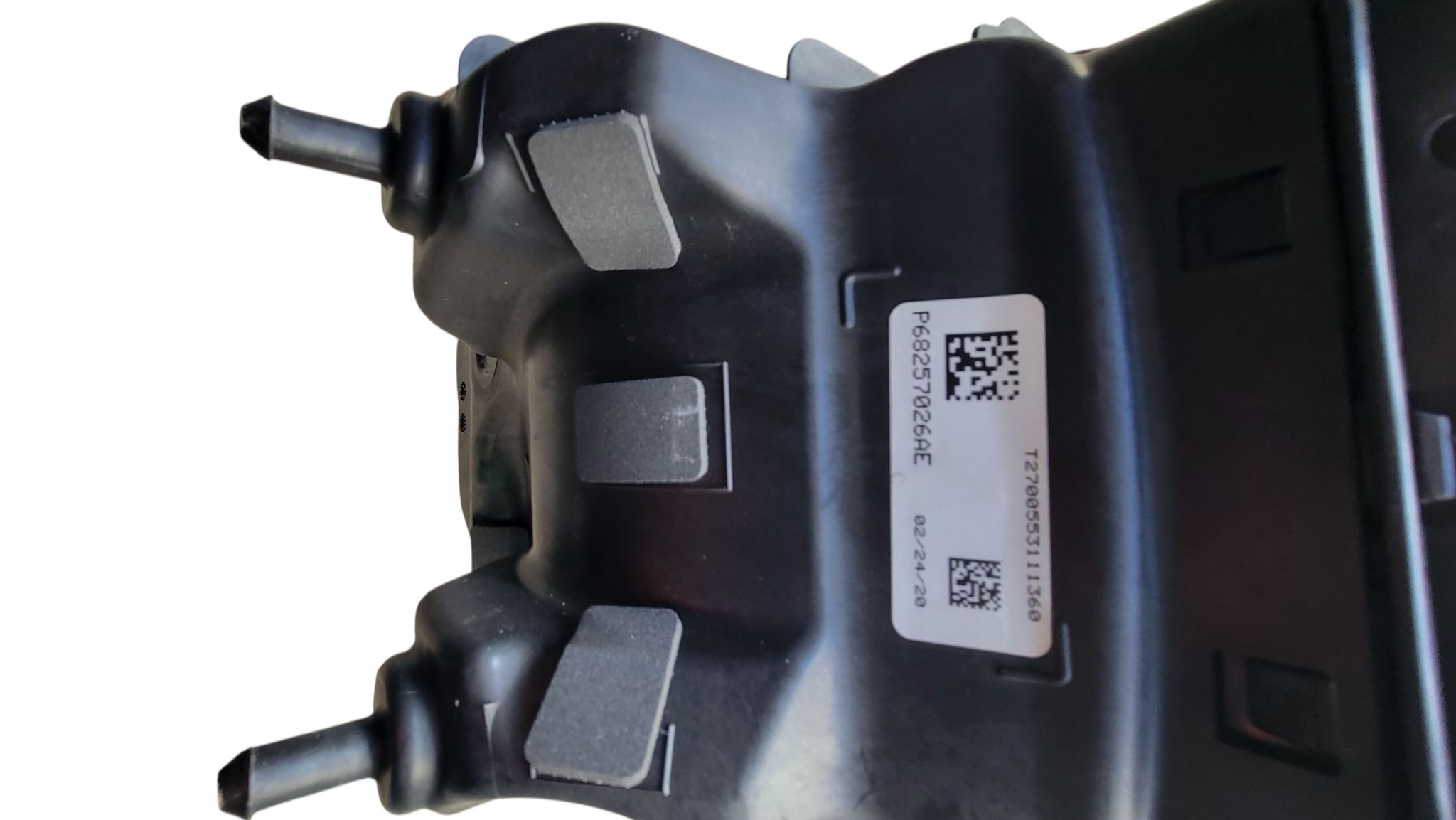 Boîtier de filtre à air / admission moteur Jeep Wrangler JL 3.6 V6 (OEM P68257026AE) – Image 3