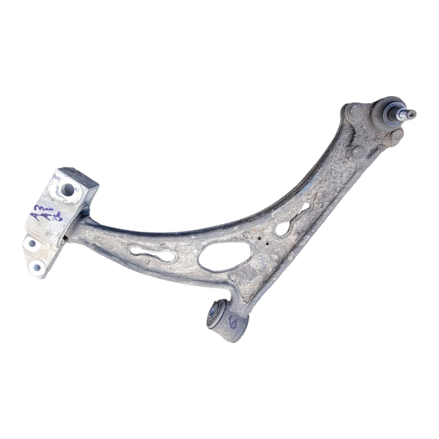 1K0 407 153 G – Bras de suspension inférieur avant (triangle / bras de train avant gauche) AUDI A3