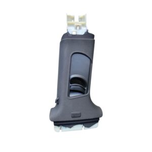 8P0 867 293 B – Garniture de montant coté droit Audi A3 8P