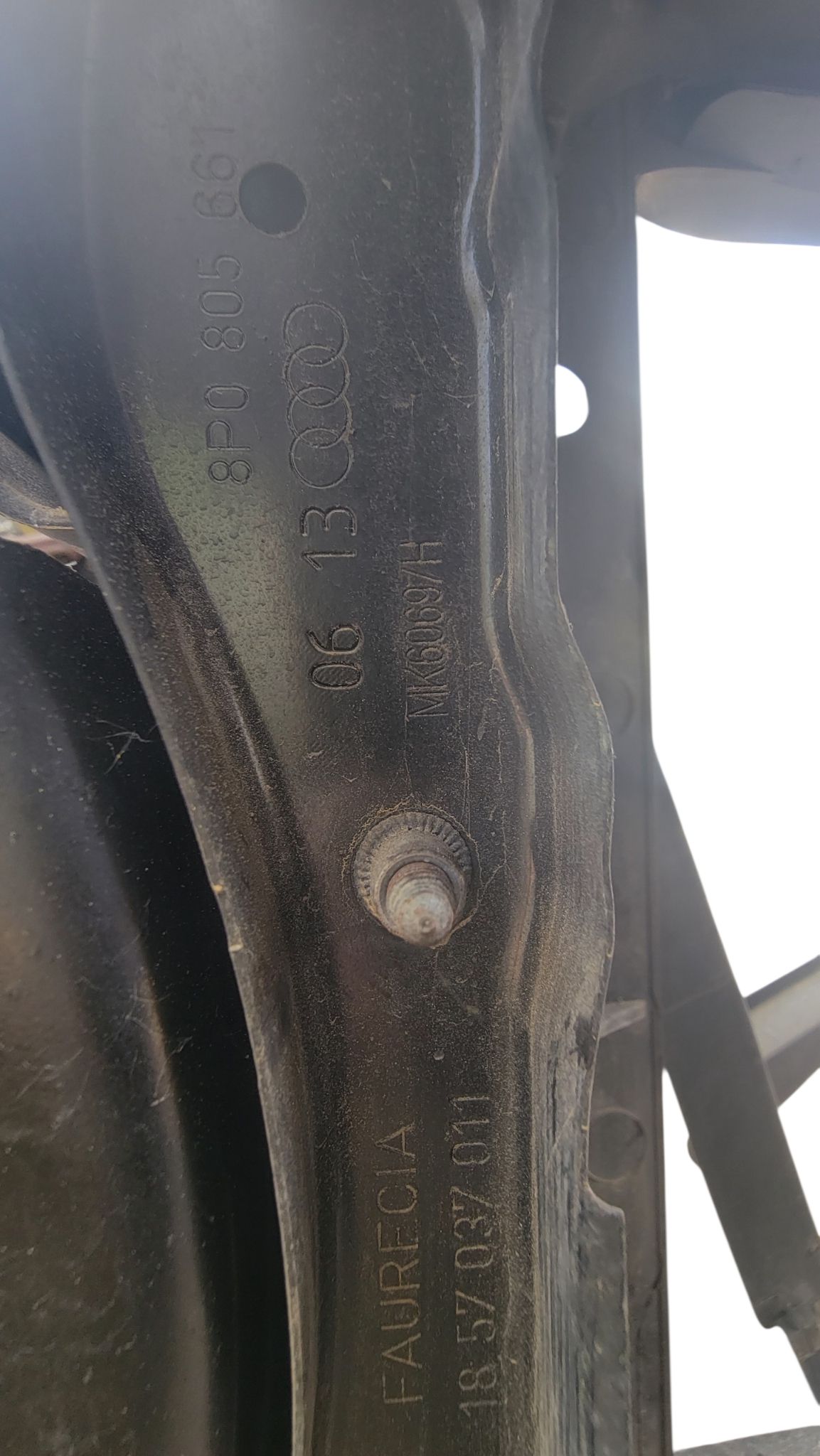 Face avant complète Audi A3 8P – Support radiateur traverse avant – Référence 8P0805594A – Image 5