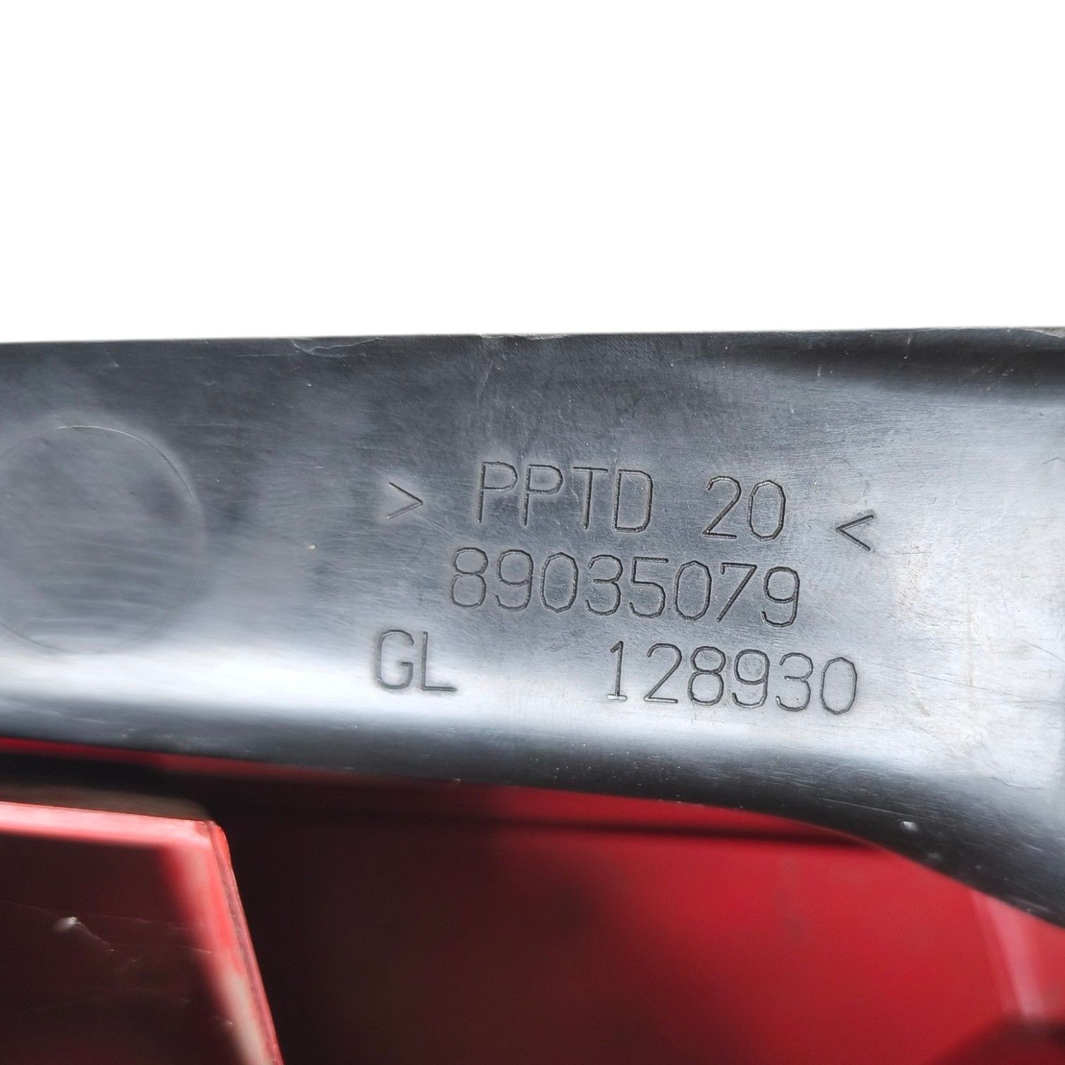 Feu arrière gauche Renault Clio 3 III origine 89035079 – Image 3