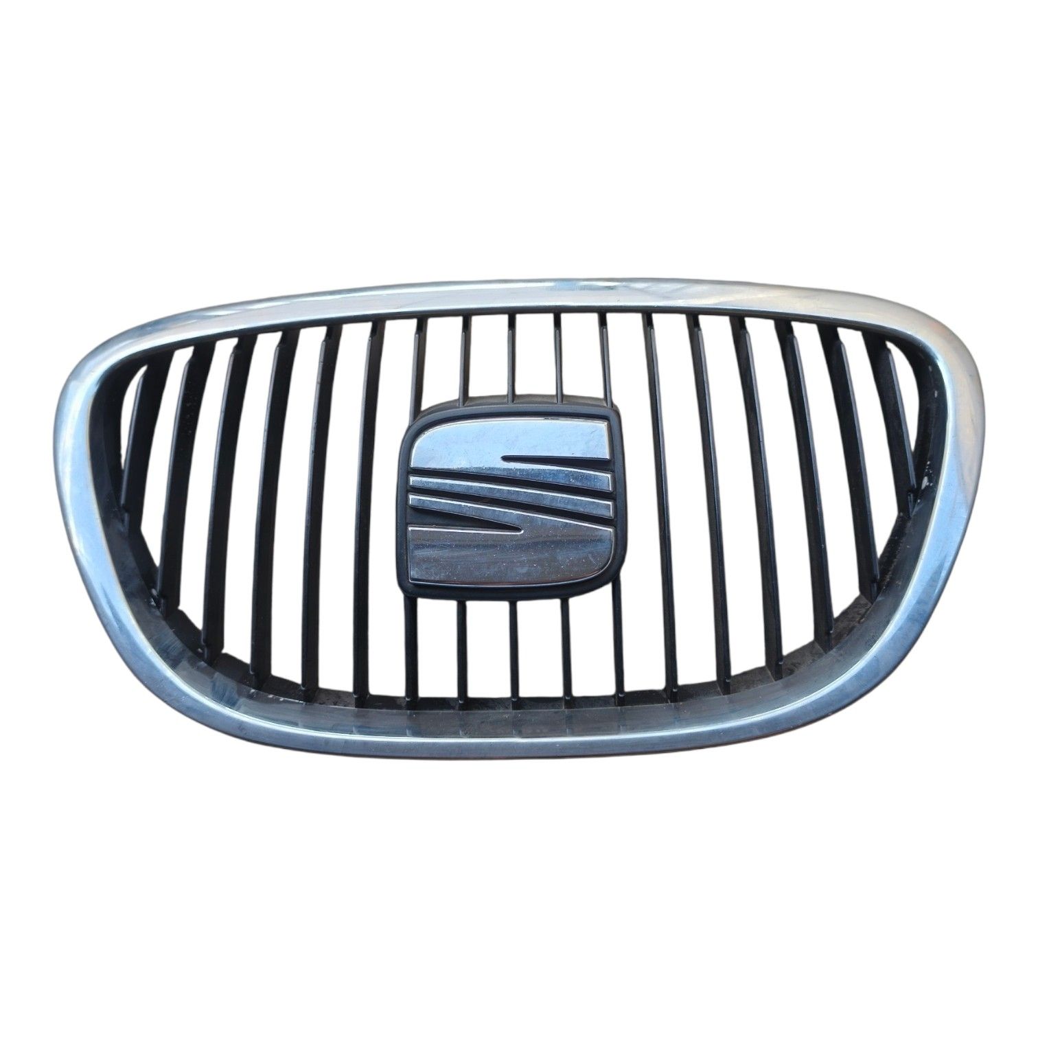 Calandre avant centrale Seat Leon 2 (1P) Réf. 5P0853654 – Image 2