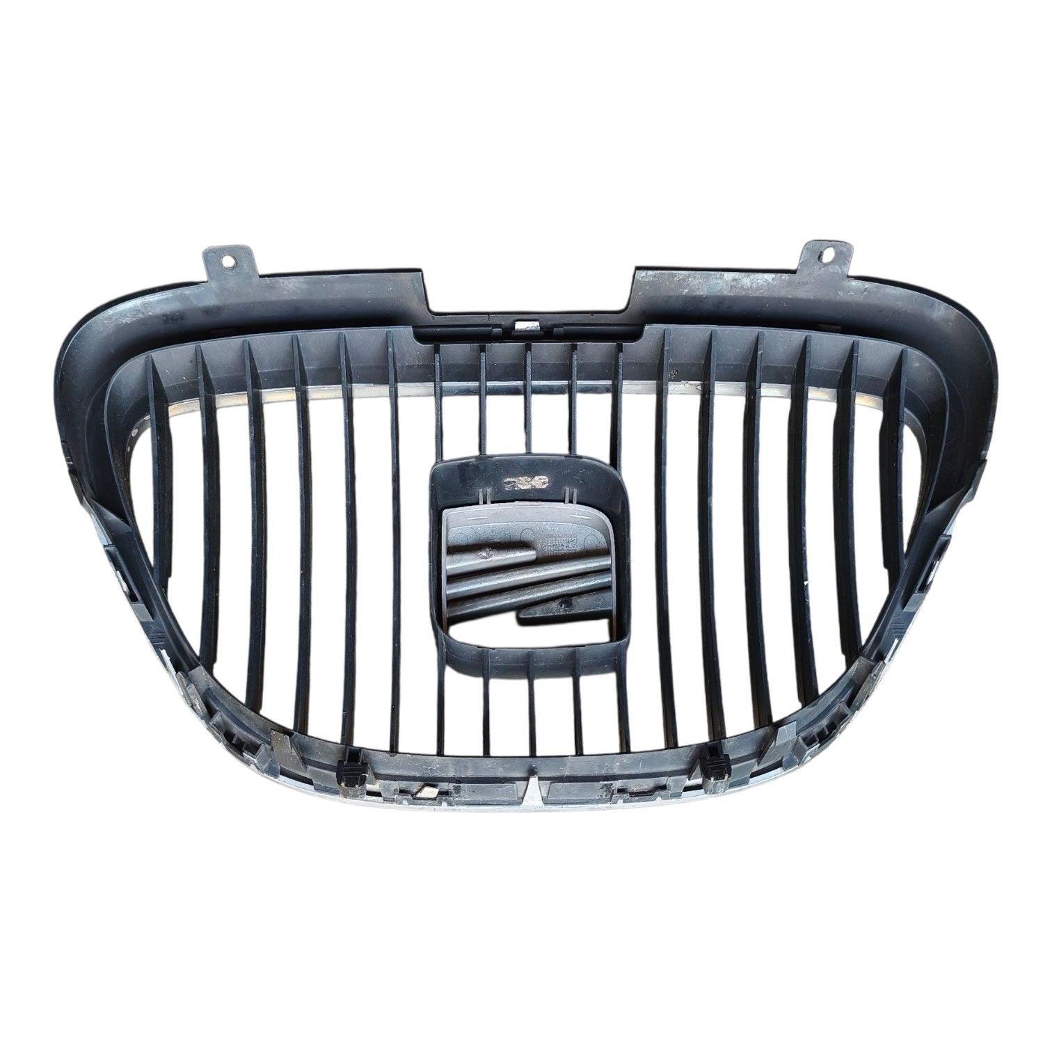 Calandre avant centrale Seat Leon 2 (1P) Réf. 5P0853654 – Image 3